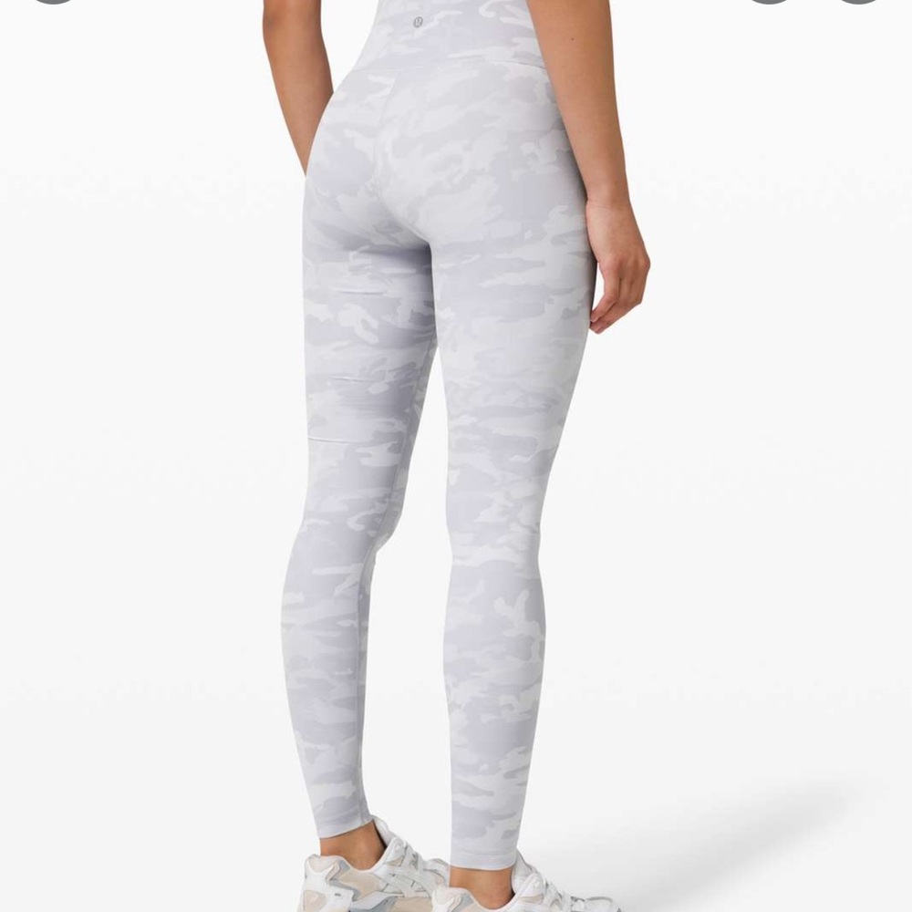 Lululemon Wunder Under High-Rise Tight 28" Luxtreme Camo White Starlight